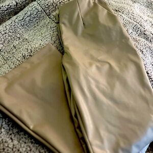 Abercrombie Vegan Leather Wide Leg Pants Womens 14 short